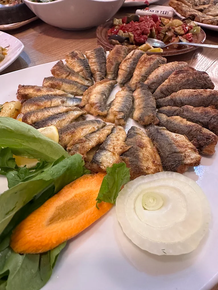 KAPTANIN YERİ Rotamız Mutluluk, Menümüz Lezzet... kaptanin-yeri-balik-pisirme-evi-akdeniz-mutfagi-ankara